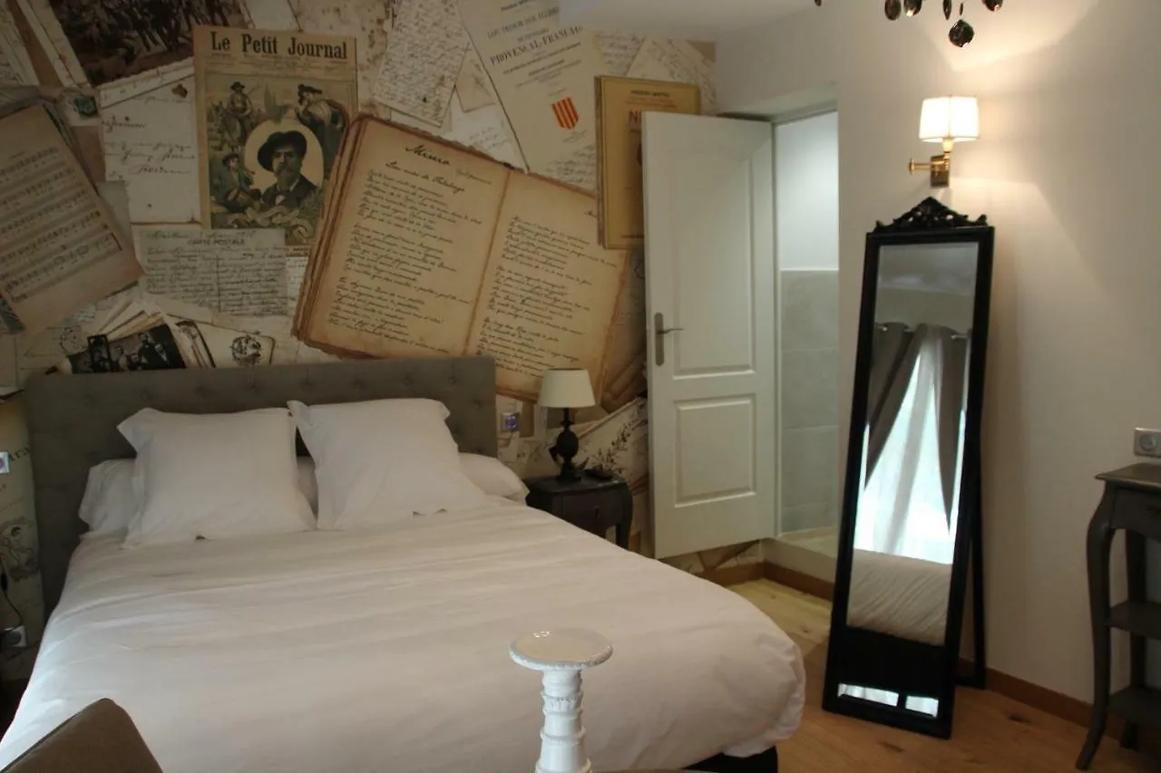 *** Bed & Breakfast Maison D'Hotes Les Varietes Saint-Remy-de-Provence France