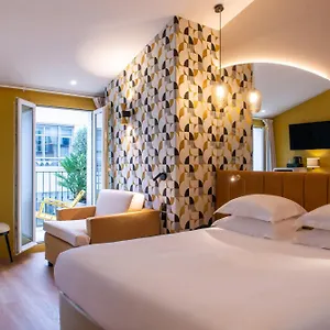 Arc Elysees Hotel Paris